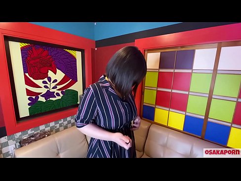 ❤️ جاپاني پياري وڏي سيني سان گڏ جنسي رانديڪن سان مشت زني ڪري ٿي ۽ هڪ orgasm آهي. هوءَ هڪ انٽرويو ۾ پنهنجي ڀوائتي تجربي بابت ڳالهائي ٿي. وڏيون چوڙيون ۽ وارن واري بلت زور سان روئي رهي آهي. اوساڪاپورن ❤ مقعد فحش